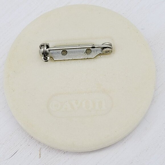 Vintage Avon Spring Bouquet Ceramic Brooch Signed Feminine Spring Flowers EUC - Picture 3 of 5